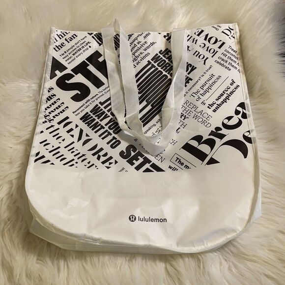 Lululemon Breathe Deeply Quotes Poly Tote Bag - Picture 2 of 15